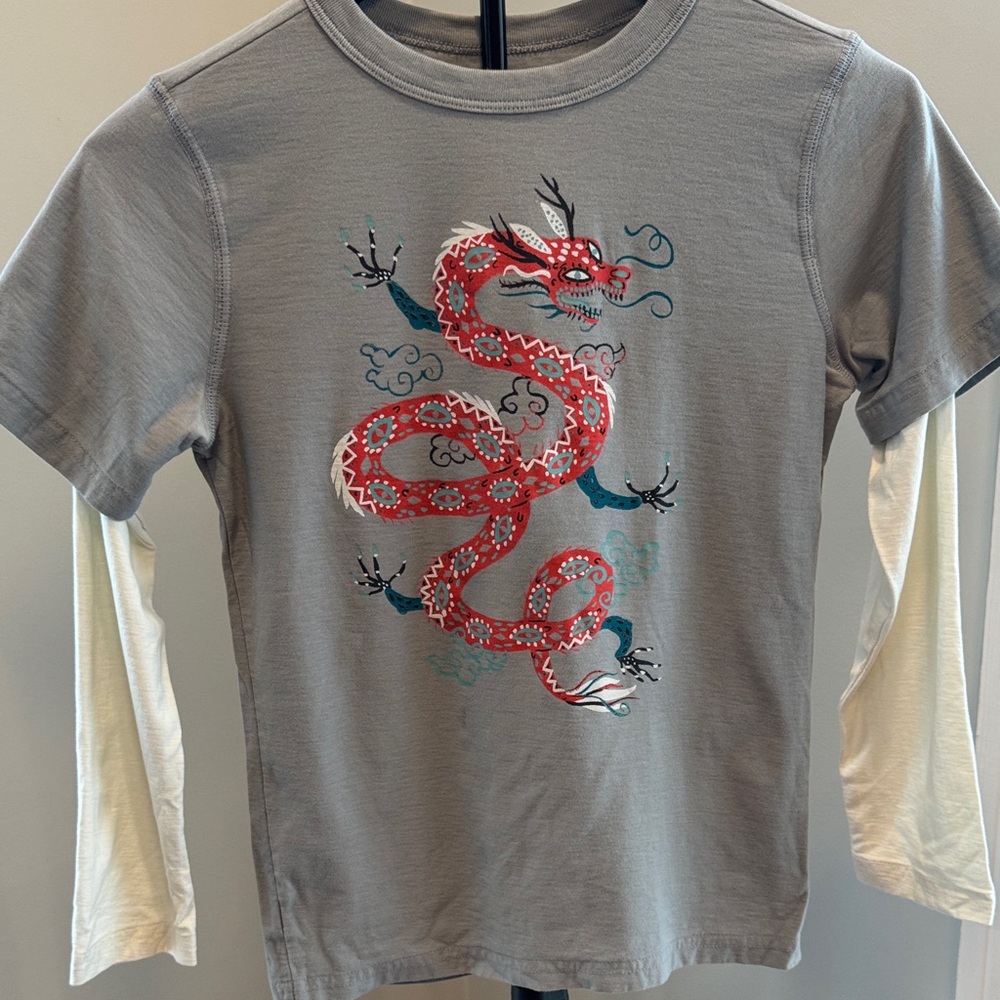Tea Collection Gray and Red Dragon Long Sleeve Tee. Size 10.